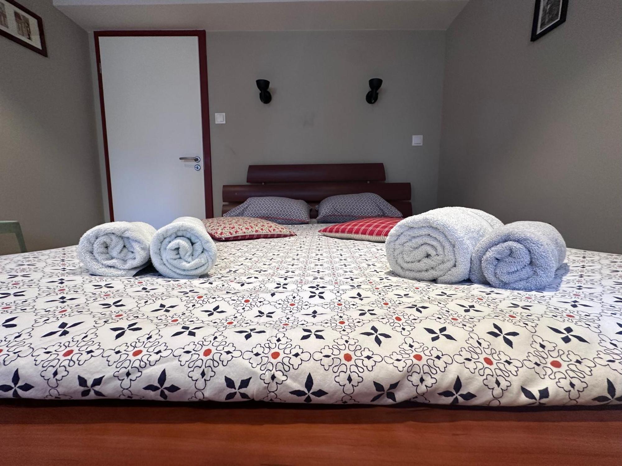 B'M Yerri - Appartement 4 Pers - Vue Cathedrale Colmar Eksteriør billede